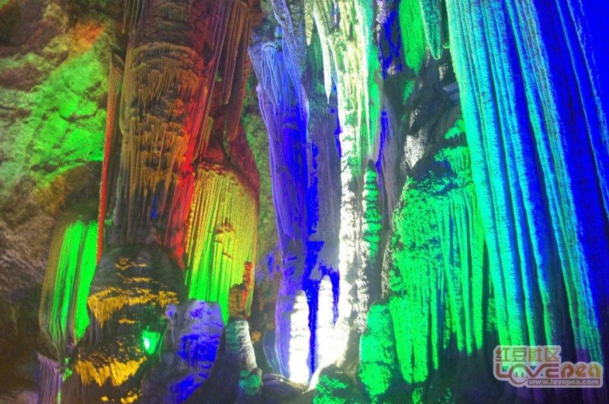 合伙摆摊 他出钱我出技术 后面各种原因没成功 对方强迫让我写下欠条承担一半 现在被起诉 我该咋办？